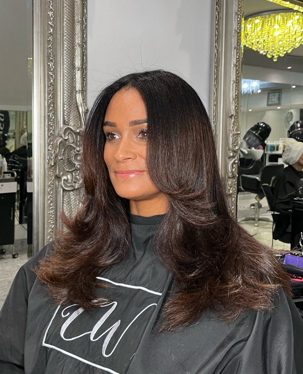 cwalkerhair's tweet photo. GLAZED brunette 🤎

#brunette #balayagedandpainted #blonde #butterflycut #hairoftheday #hairideas #hairfashion #hairofinstagram #bestofhair #glossyhair #northampton https://t.co/g02e4ME2Qc