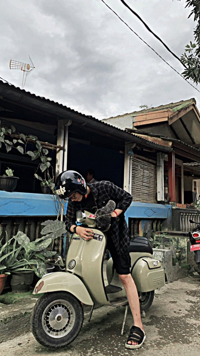 Varvaa0208's tweet image. hollaa moody ✨