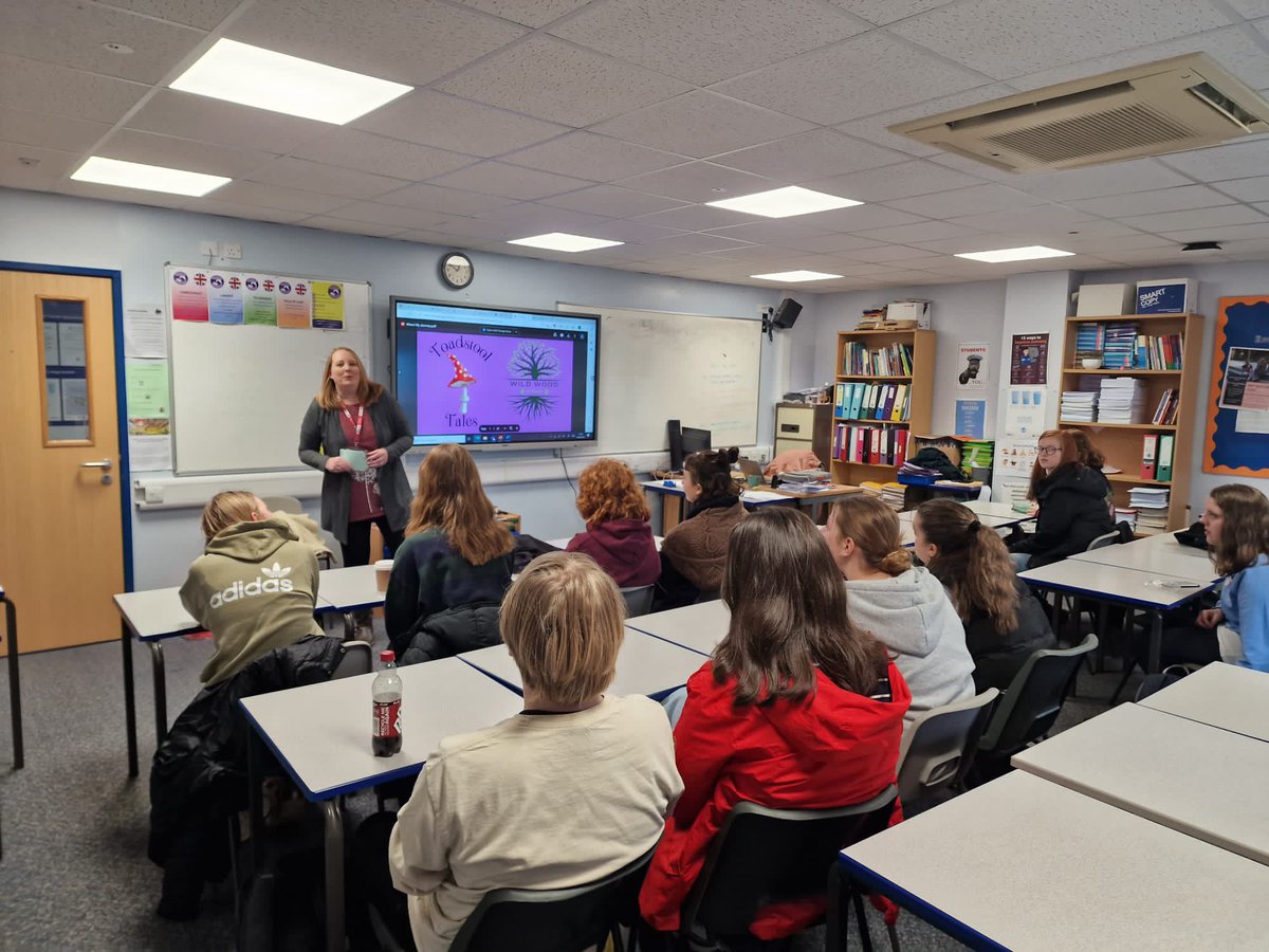 Well … a totally new experience that was way out of my comfort zone (I’m used to the smaller people versions!), but the pupils of HSFC welcomed us warmly today when we shared our life journeys so far! Lots of engagement and smiles, so it must have gone okay 😂💜🍄#edutwitter