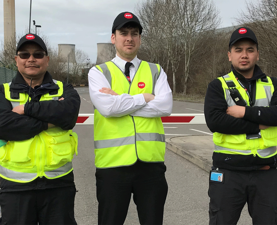 Our manned guarding services help to secure the premises and property of our clients against unauthorised access. They control the entire perimeter of the site and manage the flow of employees, visitors and deliveries, ensuring only permitted individuals and vehicles gain access.