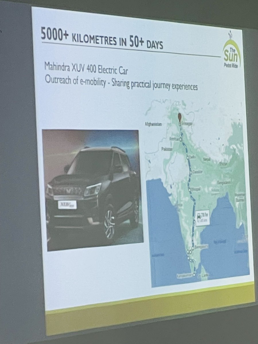 SunPedal_Ride's tweet image. Day 4. Kochi, Kerala.
@agbskochi hosted a student interaction in Kochi. Shared some EV charging business opportunities with the B-school students. They got a demo of the @Mahindra_XUV400 #electric #driEVtoeducate #ElectrifyingTheFuture @CollegeDekho @ExicomPower @AmaraRaja_Group
