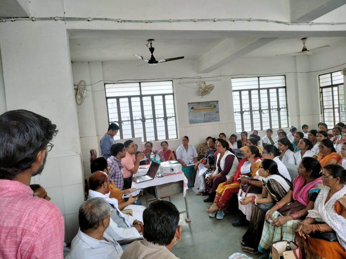 KarunaRoc's tweet photo. दिनांक: 14-03-2023 AES(चमकी बुखार) से बचाव हेतु, प्रचार प्रसार, जन जागरूकता एवं अनुश्रवण के प्रशिक्षण को लेकर सामुदायिक स्वास्थ्य केंद्र मीनापुर में बैठक रखी गई, BDO भूवनेश मिश्र, सामुदायिक स्वास्थ्य केंद्र प्रभारी डॉ राकेश कुमार सहित माननीय मुखियागण, पंचायत सचिव और ANM मौजूद थे। https://t.co/YGGs9OkS1U