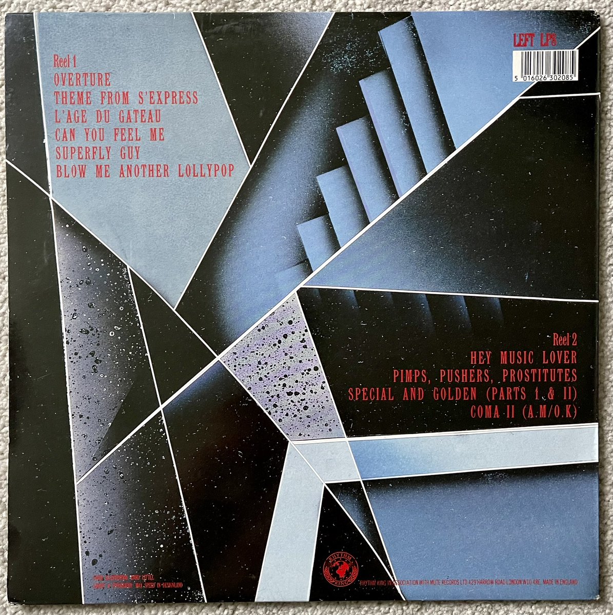 Poplifer73's tweet image. Hey Music Lover!
S’Express “Original Soundtrack”.
1988 Rhythm King Records.
@markmoore01 
#SExpress #MarkMoore #NowPlaying #Vinyl #RhythmKingRecords #RecordCollection #ThursdaySoundtrack