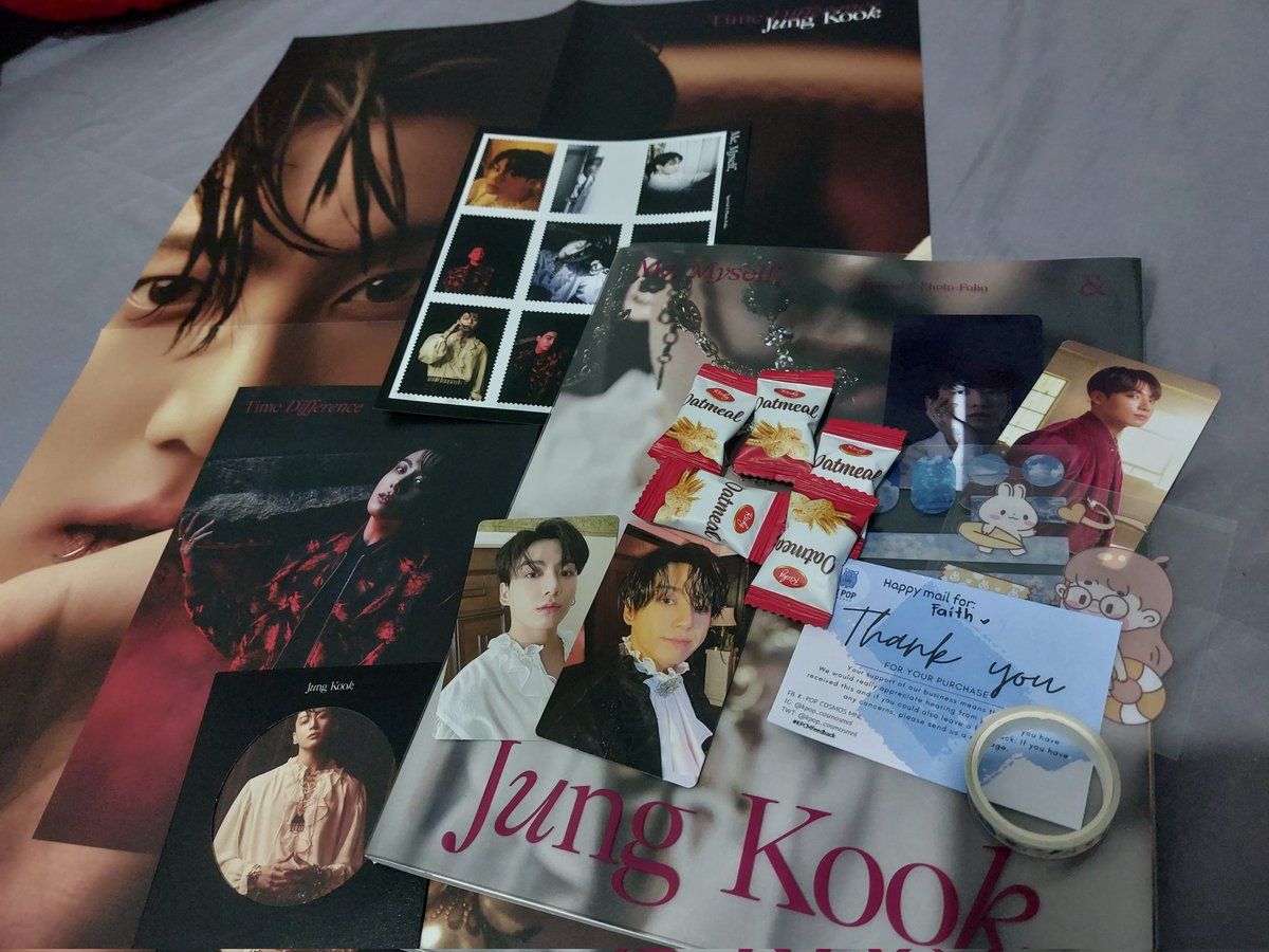 iamfatimamoy's tweet photo. Grabee ung purple heart ko ang saya π
1 down, 6 more to go π€£
Thank you @kpop_cosmosmnl napauwi mo si bunso π https://t.co/lDwRCap3i2