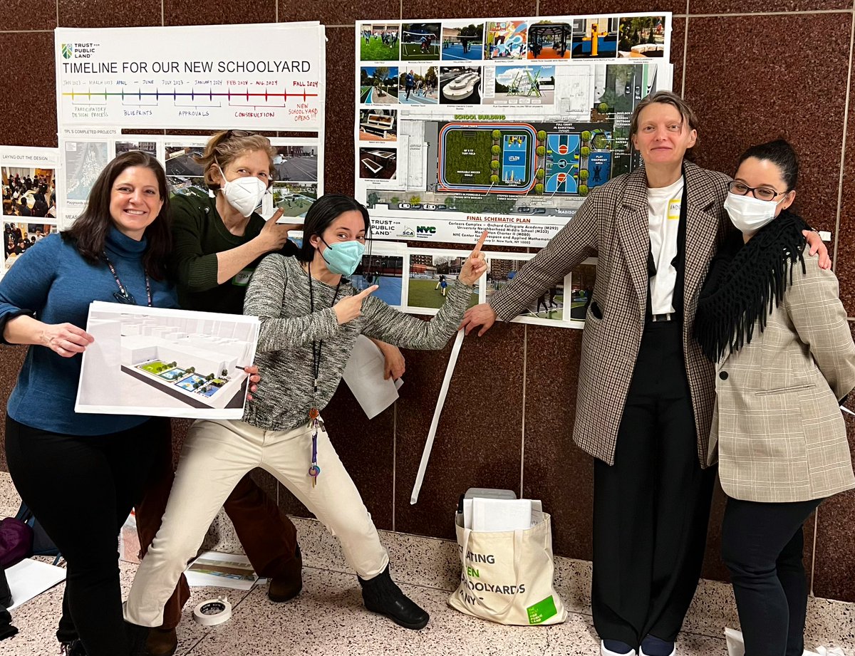 UNMSRocks's tweet image. We are super excited to share our rendered final design for our Corlears 056 schoolyard created by our students in collaboration with @OCAsharks &amp;amp; MCSII students with the support of the fantastic @tpl_org team! #togetherwemakethedifference #unmsrocks @District1NYC @CarryChan12