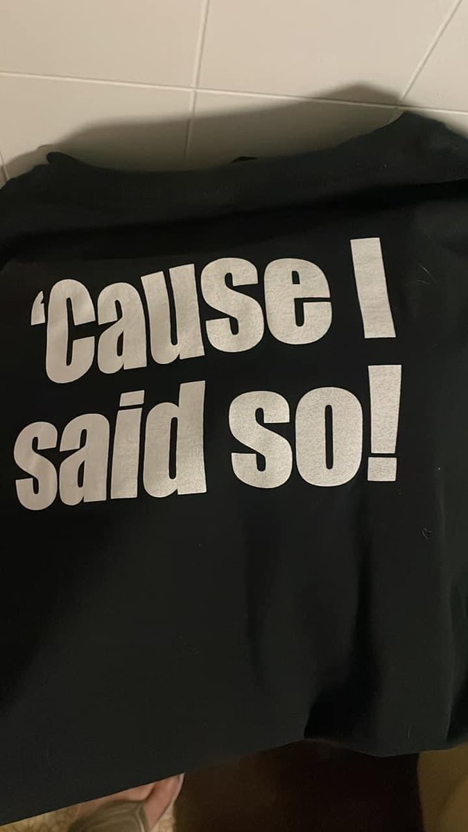 Sara Singerhouse tweet media