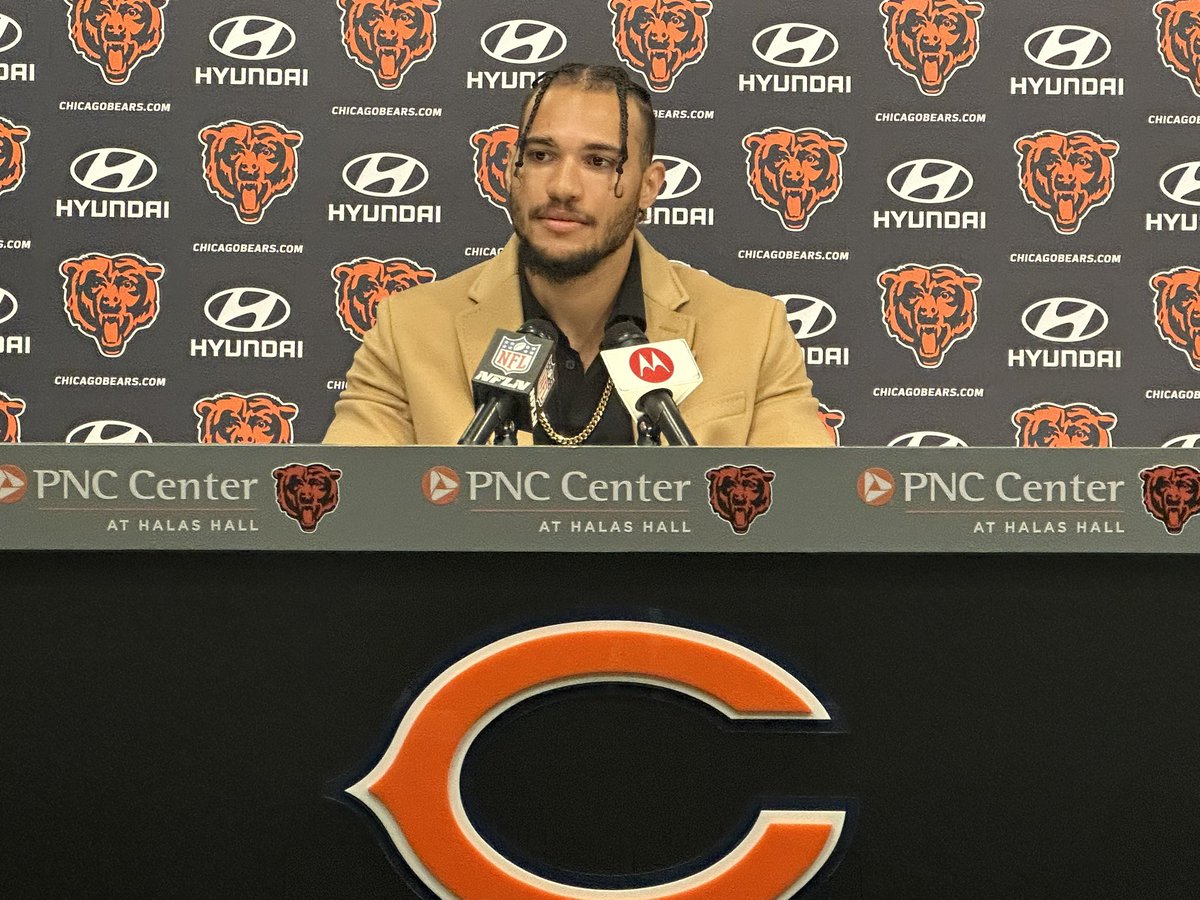 ChrisEmma1's tweet photo. New Bears running back Travis Homer: “I would say I’m one of the best pass-protecting backs in the league, and I’m going to make sure I stay true to that.” https://t.co/B3U9ZNss76