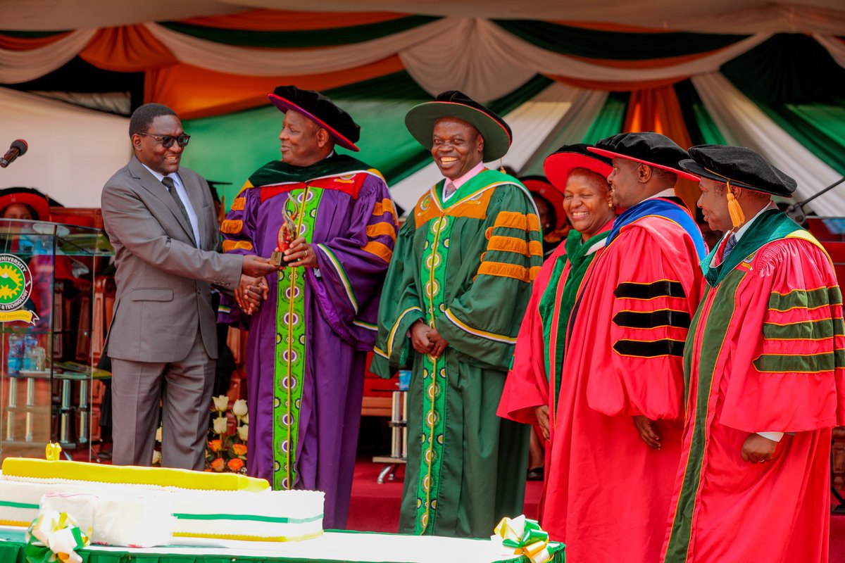 MeruUniversity's tweet photo. Throwback Thursday…

Let’s take another glimpse at our 10th Graduation Ceremony which took place on Saturday, 11th March 2023 at our Main Campus.

Congratulations to the MUST Class of 2023.

Read the full story here: https://t.co/hxAITVJcxR

#MUSTClassof2023
#MUSTat10
#TBT https://t.co/5CS3bO63Ml