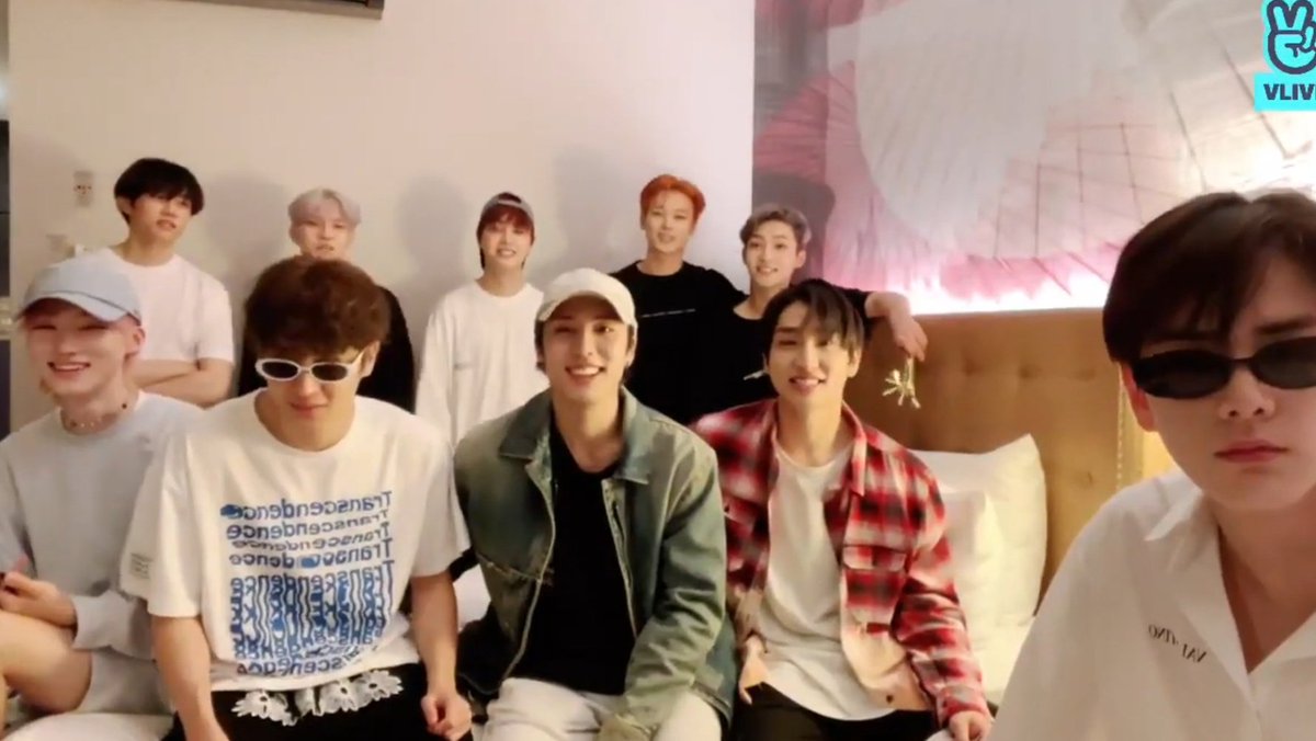 kimsunwoorld's tweet photo. what home looks like: https://t.co/y8kLwYCcu7