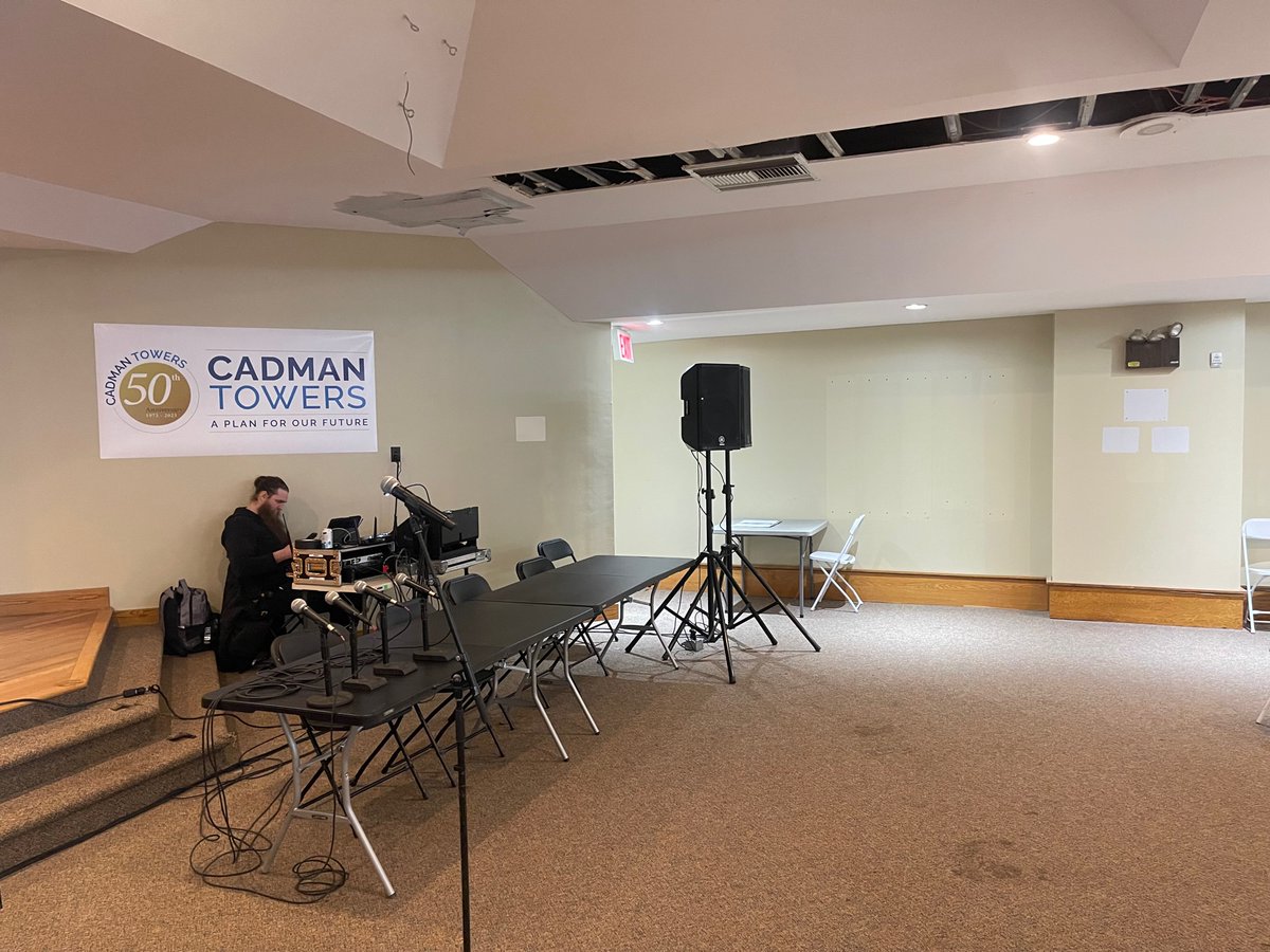 CarrollMusic's tweet image. FULL AUDIO VIDEO PACKAGE! CADMAN TOWERS 50TH ANNIVERSARY MEETING.
#shure #axient #rf #yamaha #ql1 #videoprojection @shure_official @yamaha_official @boulevard_carroll_inc Give us a call at 201-262-7740 or 212- 868-4120