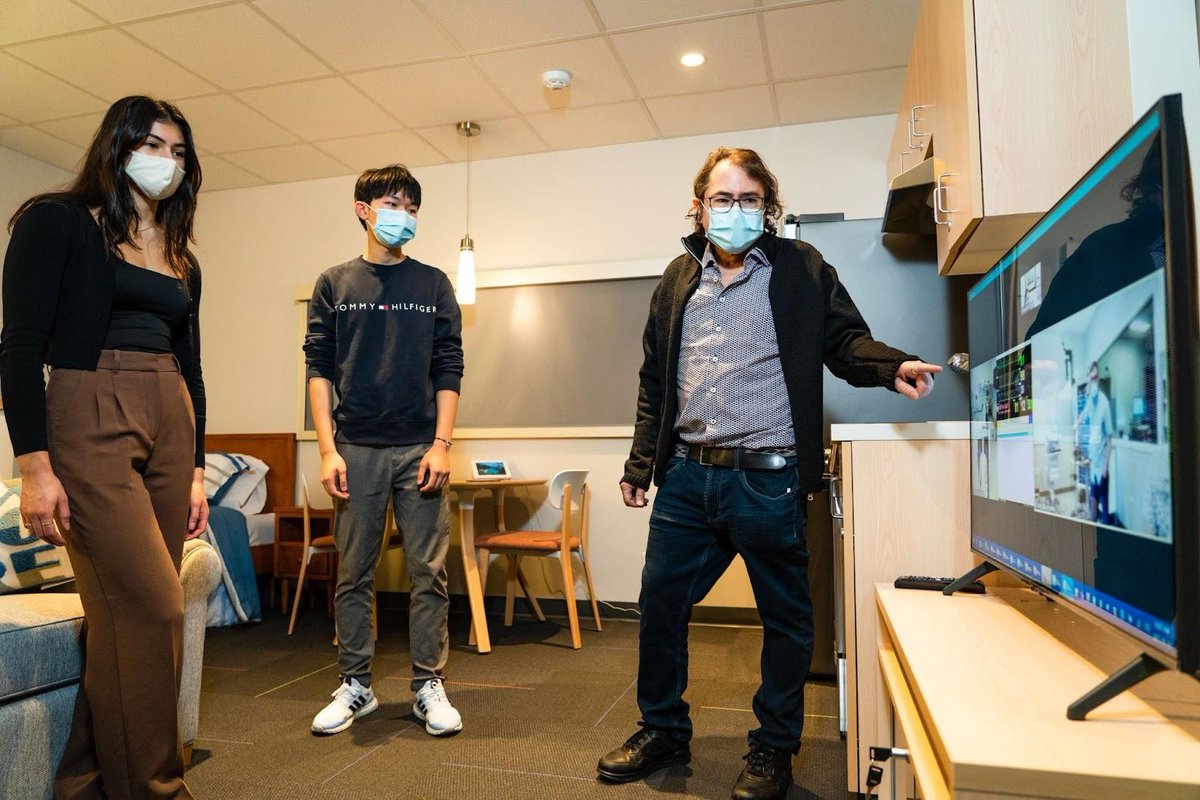 uvic_healthinfo's tweet photo. Reminder! Summer Co-op job opportunities are still available. Our students work for hospitals, health authorities, federal and provincial government and more! Contact our team at hiscoop@uvic.ca to learn more! @UVicHSD @UVicCoopCareer #Careers #WorkTerm #HealthTech https://t.co/Ru5Z3MgyG2