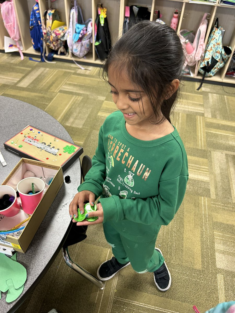 Tiffany (@tpsilvers) on Twitter photo Catching leprechauns in kindergarten! <a href="/bethebridgeDBES/">Doby's Bridge Elementary</a> Our dragons are so clever 🍀 Catching leprechauns in kindergarten! <a href="/bethebridgeDBES/">Doby's Bridge Elementary</a> Our dragons are so clever 🍀