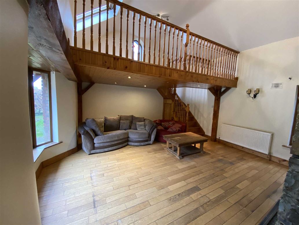 MyHomeProperty's tweet photo. On the market is this excellent residence situated on 0.6 acres in Newcastle, Co Tipperary.
For sale via @clonmelproperty check it out at https://t.co/WX2Th72XSf
#houseforsale #property #pfquirke #myhome #tipperaryproperty https://t.co/yltFWvIZZ2