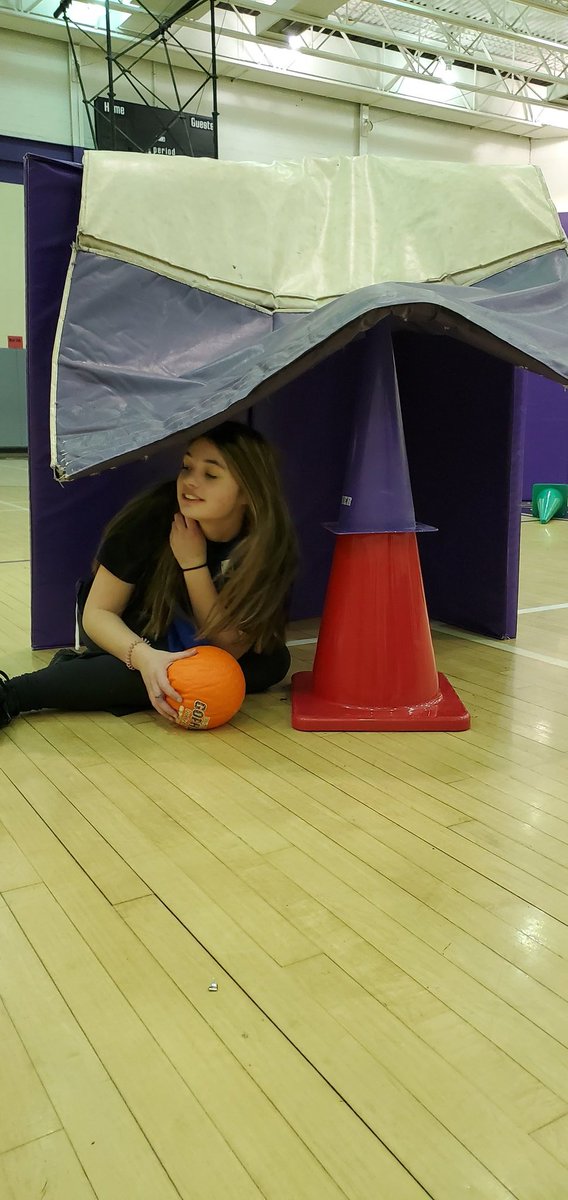 Mrs. Kuharic tweet media