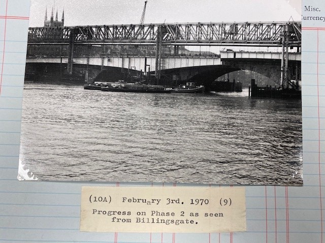 ICELibrary's tweet photo. The current London Bridge opened #onthisday 1973 replacing John Rennie's bridge. Engineers Mott, Hay and Anderson, contractor Mowlem.  Photographs from https://t.co/iwXqNVHaGm https://t.co/YBzy9rpXLd