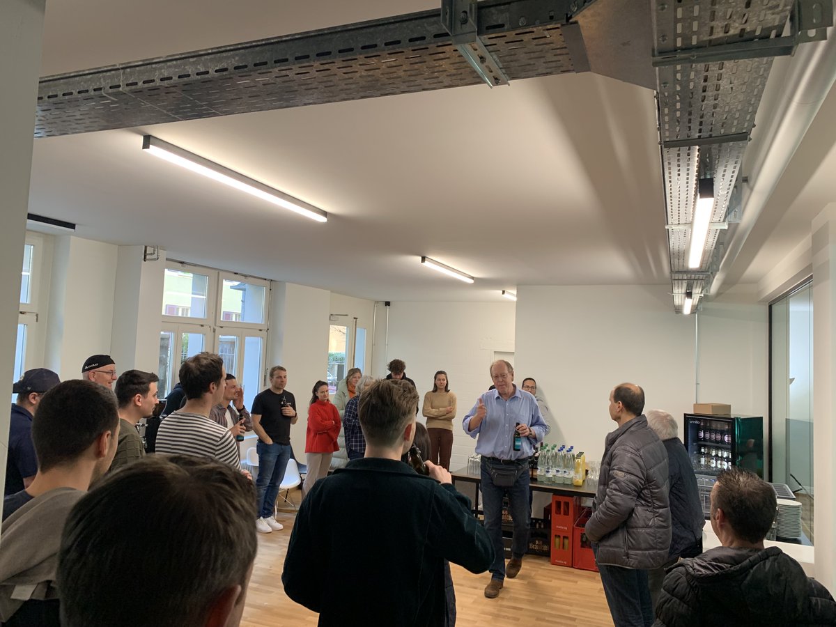 acendch's tweet photo. Heute feiern wir das Richtfest mit allen, welche hier einen fantastischen Job gemacht haben beim Umbau. Vielen herzlichen Dank. Wir freuen uns sehr auf den Einzug und die ersten Trainings im neuen Raum. Und keine Angst, ein Fest machen wir noch und du bist sicher auch eingeladen. https://t.co/9S8MN6Dvrr