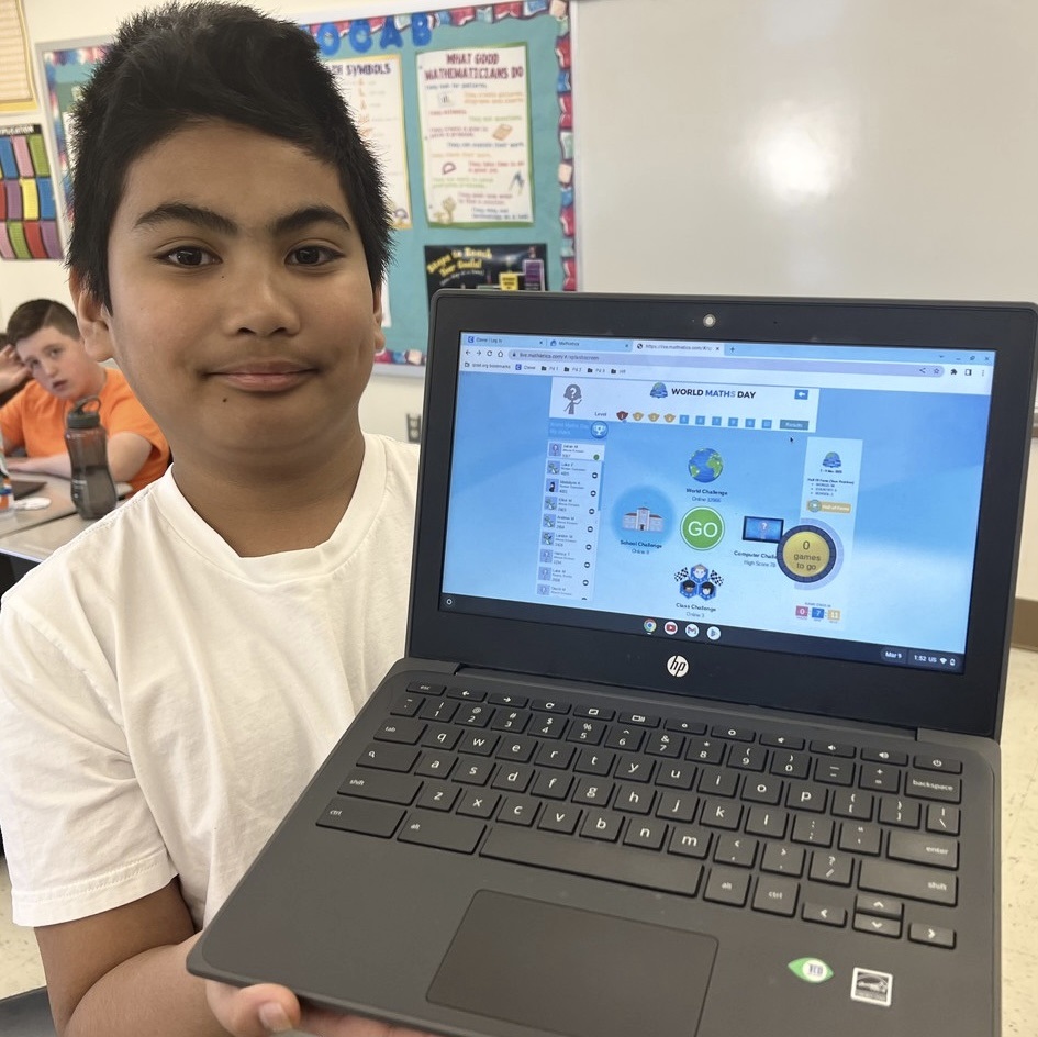 Jailan Meer, a <a href="/RichlandQCSD/">Richland Elementary</a> 5th-grader, ranked third in the country and 94th in the world in Live Mathletics challenges on World Maths Day. The events, which included millions of students, ran for 48 hours to cover all global time zones. @BillHarner 
res.qcsd.org/cms/One.aspx?p…