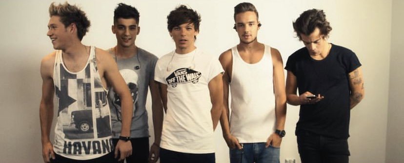 lesloverem's tweet photo. lou was the it girl of the band https://t.co/0jRRRsQ015