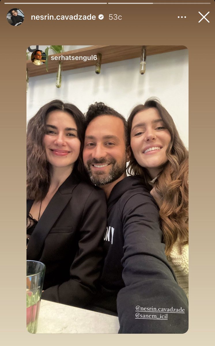 #NesrinCavadzade | insta story