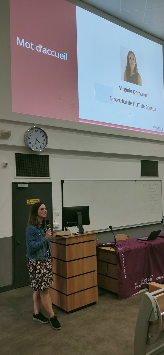 IUT_Sceaux's tweet photo. [TIME TO SUSTAIN]

Le challenge #entrepreneuriat a débuté à @IUT_Sceaux en partenariat avec @IUTCachan et @IUT_Orsay.

Les étudiants pitchent et défendent leur "entreprise". https://t.co/a0JjxBQq3s