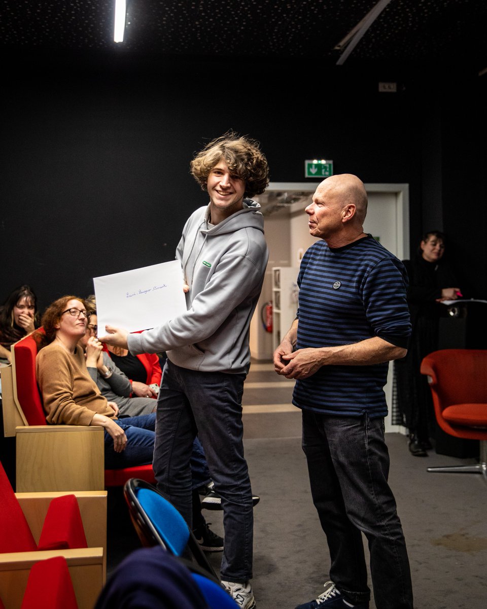 Cifacom's tweet photo. #throwback Quelques photos souvenirs de la remise des diplômes des Bachelors et Mastère promo 2022 de #Cifacom ! https://t.co/uQRKRp6lu7