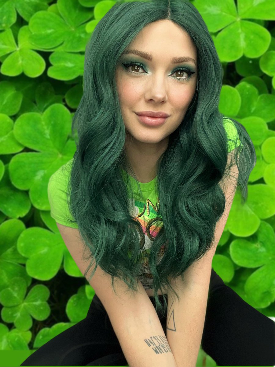 gingrbredbeauty's tweet photo. Early StPaddys day stream 💚since I don’t stream tomorrow. Come hang out for giveaway day! We will be rolling #marbles, #nitro, and #streamraiders

#live in 15 https://t.co/NWBIhBqQj9 

#retweet for a chance at the #giveaway 

#StPaddysDay #green #StPatrickDay https://t.co/DAvgV6ki9y