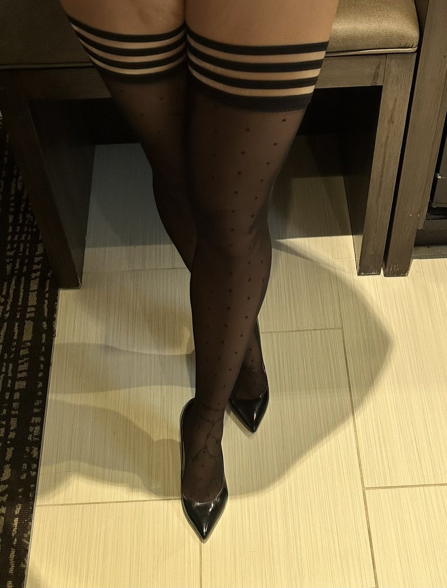 Mrs_Savi_Blanc tweet media