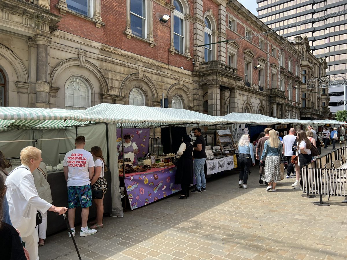 Back on Albion Place this Saturday the 18th with 23 fabulous stalls of hand crafted goodies. Treat mum to something truly original, or simply spoil yourself #MothersDay2023 #gifts #LEEDS #makers #market #arts #crafts #Saturday #Independents #jewellery #tweed #streetfood #cookies