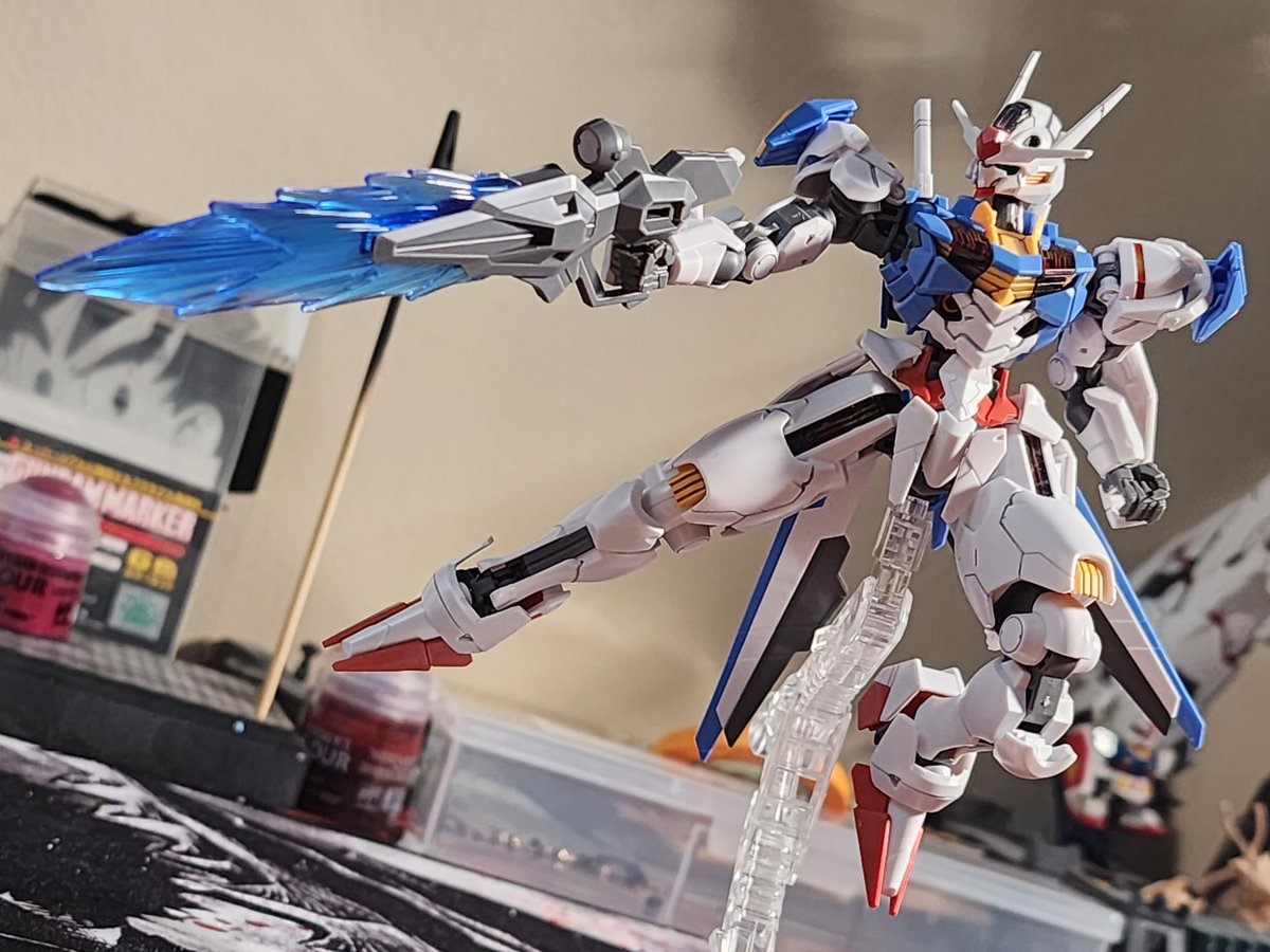 AHolyCorndog's tweet photo. HG 1/144 Aerial from Witch from Mercury. 
If you have any passing interest in the Gundam series, Witch from Mercury is a good starting point https://t.co/Wx45dPI97w