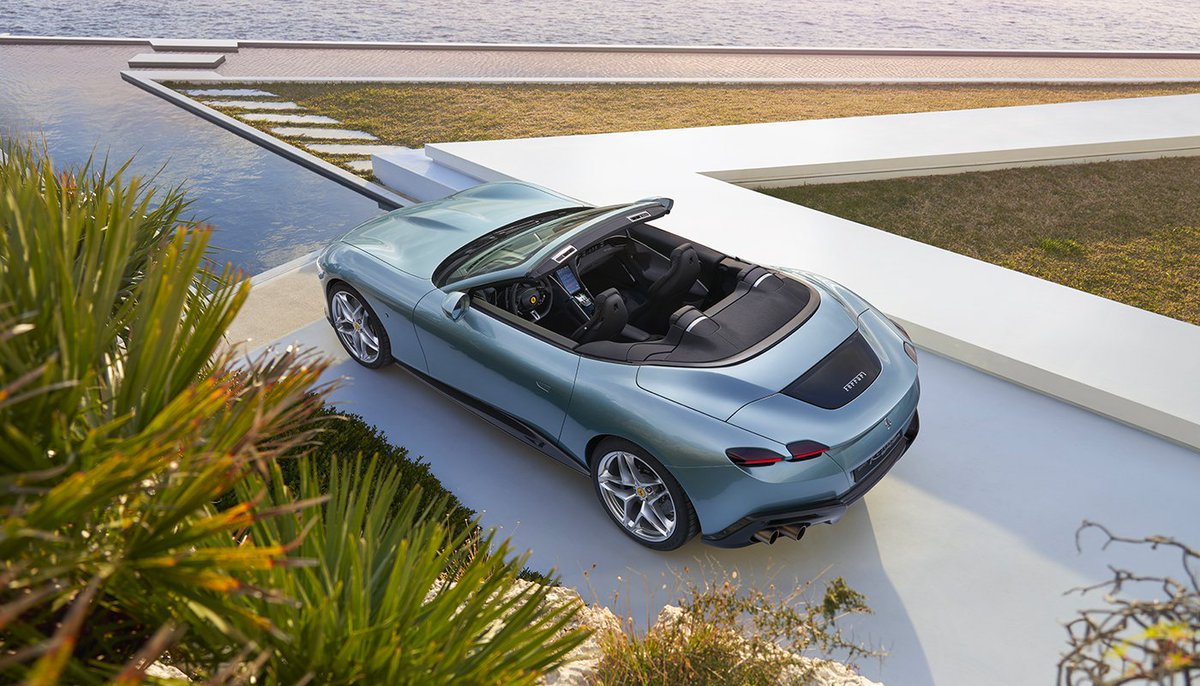 Ferrari's tweet photo. Underlining the #FerrariRomaSpider’s exuberant character is a modern take on the soft-top design, with extensive personalisation options. The overall style aims to move the “La Nuova Dolce Vita” concept beyond city limits for elegant, carefree driving ‘en plein air’.
#Ferrari https://t.co/LYJDiGugH9