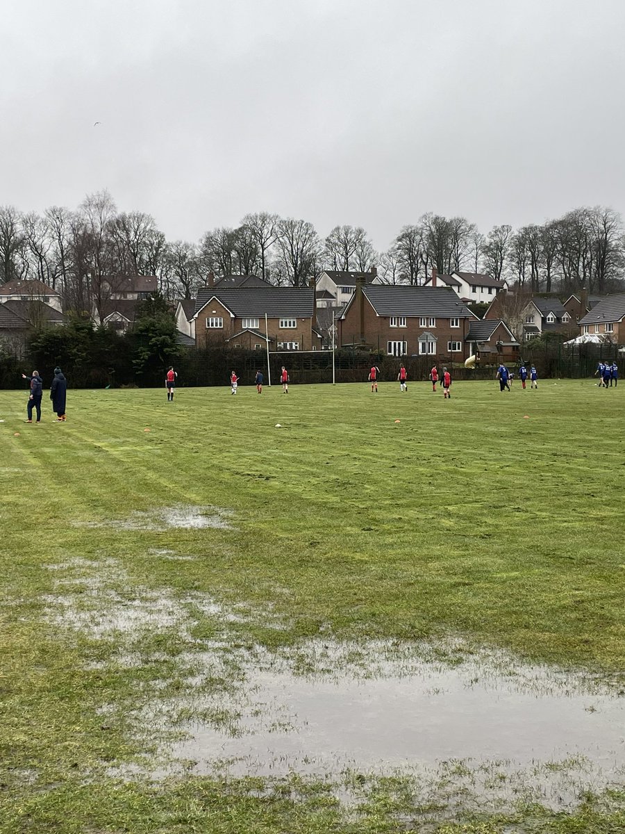BearsdenRugby's tweet photo. Proper rugby conditions for the 1st round of the West of Scotland Schools Cup ๐ ๐ @BearsdenAcademy #WOSSCup https://t.co/ZnlSTWhXMo