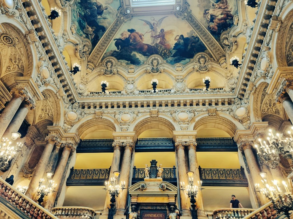 MCOM_martiniere's tweet photo. L'@operadeparis ou comment on gérait son personal branding sous la IIIe République 🎩🎭 
#teamMCOM #operaGarnier #ballet https://t.co/WRd6EiOfHW