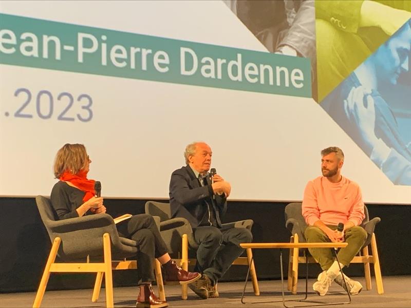 IFParis's tweet photo. 🎥 Retour sur une Masterclass #EuropeanFilmFactory inédite avec Luc Dardenne sur #Rosetta au cinéma Palace à Bruxelles.
ℹ️ https://t.co/c5vnu7jPYK
-
@Eu_FilmFactory / @eu_schoolnet / @europe_creative / @ARTEfr
-
#schoolscreening #dardennebrothers #filmeducation #belgiancinema https://t.co/z3SWXKVwS1