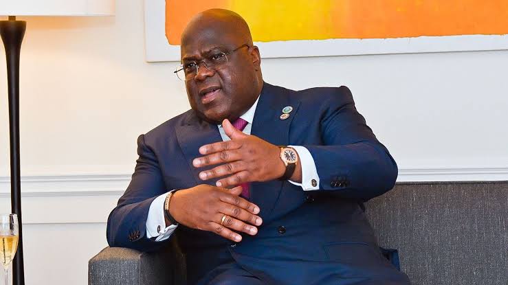 #RDC🇨🇩'L'état de siège n'est pas mon invention (...)', a dit Félix #Tshisekedi mercredi à certains représentants de la grande orientale. 'Je suis allé voir mes frères de l´Ituri, et ils m'ont donné cette idée, et ils parlaient d'ailleurs de l'état d'urgence (...)'.