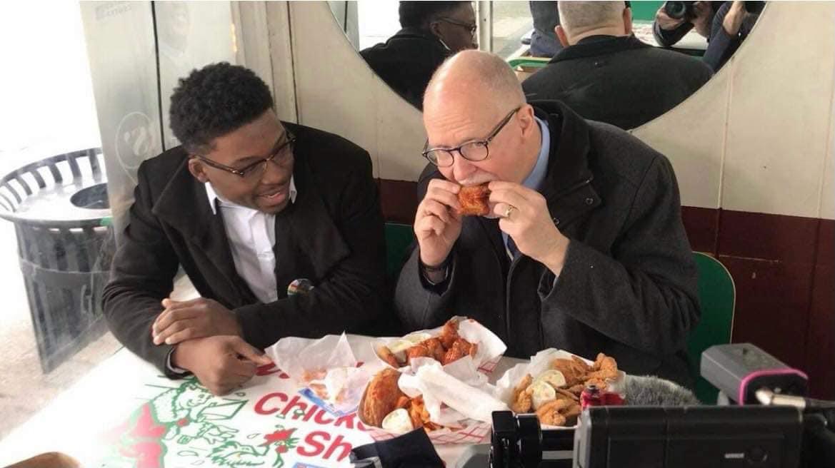 AntwonS2020's tweet photo. @Brandon4Chicago @BernieSanders @JaymalGreen Look how ignorant your lil ass looks now! Blocking Black folks for going in on you for being a fake progressive. Enjoy your new MAGA, Trump, and Kyle Rittenhouse fans. We see the company you really wanted. #BrandonforChicago https://t.co/A7MU3TFh4Y