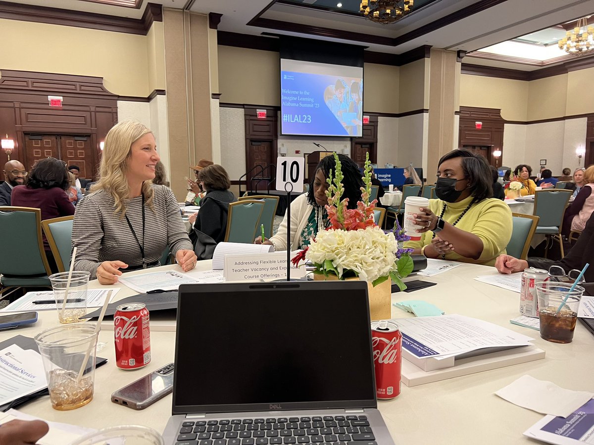 SheniquaRobers2's tweet photo. Every hiring director and school/district administrator should be at this round table discussion: Addressing Flexible Learning and Teacher Vacancy! Solutions to a national teacher shortage!! #ILAL23 https://t.co/s5npxUS87c