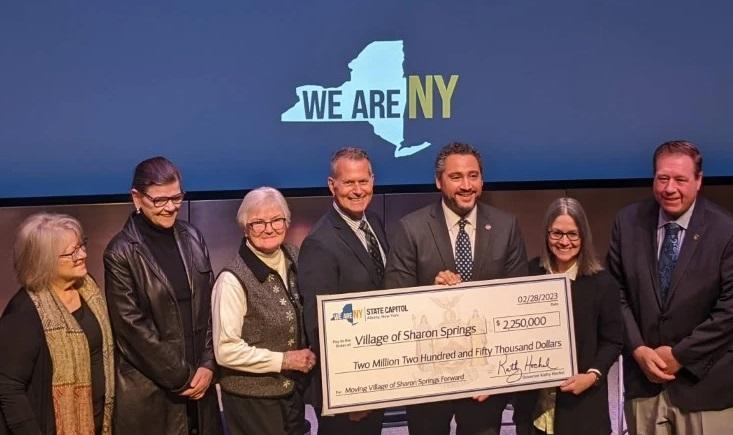 blackcatssny's tweet image. conta.cc/40fG26K