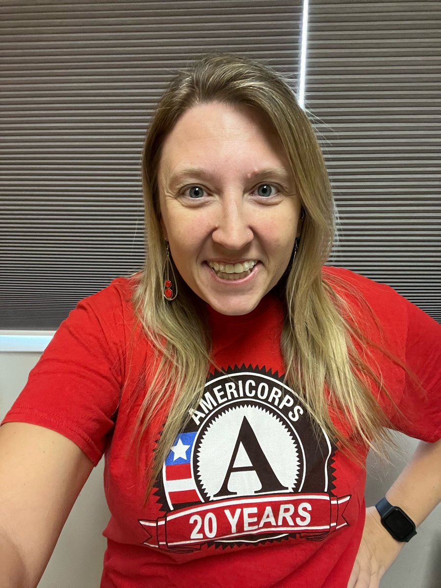 Happy #DayoftheA from the @Voices4Service team! Jennifer, our Managing Director, and Shanelle, Director of Advocacy, show off their #AmeriPride! #Stand4Service #AmeriCorpsWeek
