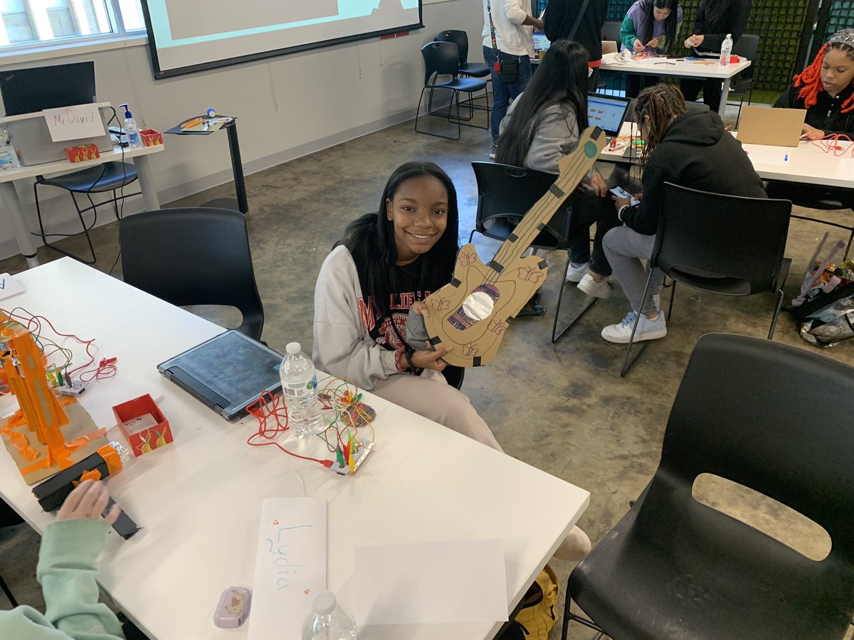 James David tweet media