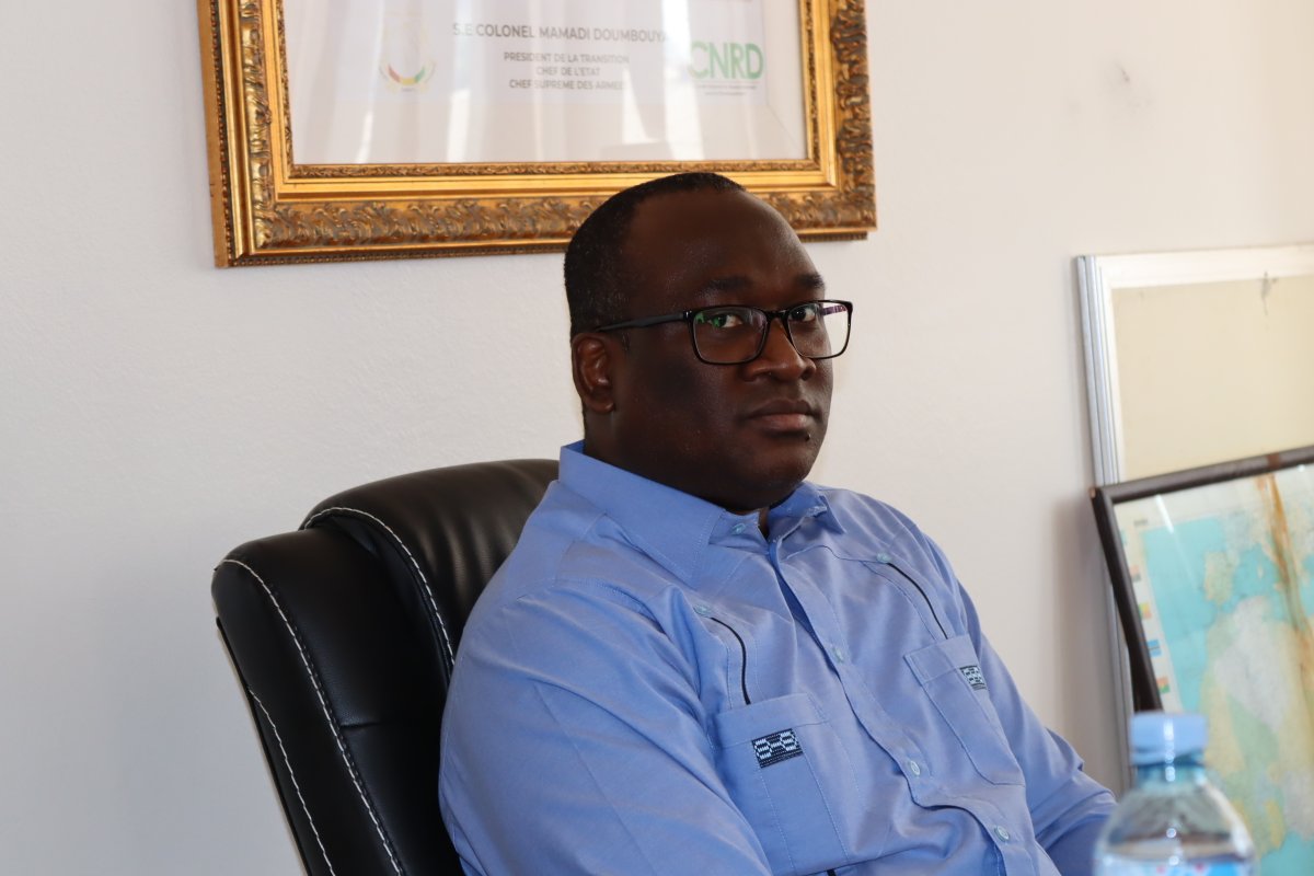 MTransportsgn's tweet photo. Ministère des Transports : Monsieur le Ministre reçoit en audience, une mission de la Chambre de Commerce et d’Industrie du Burkina Faso. https://t.co/aOZPTfTKKD https://t.co/j1RinnKsO5