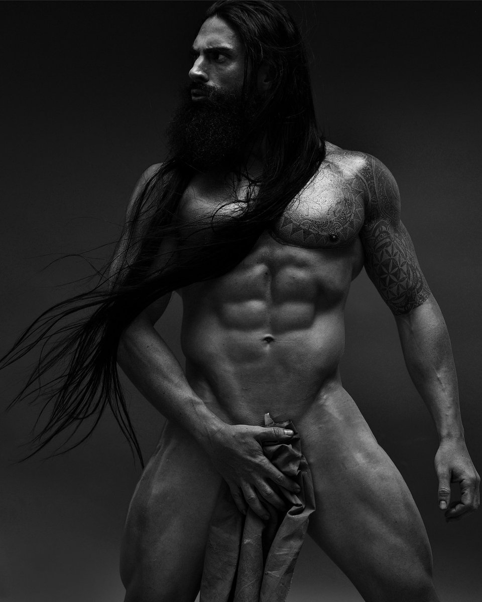 This is art 🎨 #art #longhairmen #photoshoot #davidmichigan