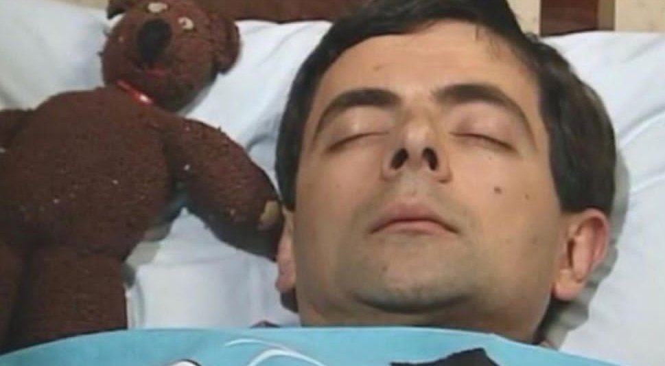 E_Crowe10's tweet photo. Me risking my job, career and future for an extra 10 minutes sleep every morning https://t.co/AgjXZJOrTy