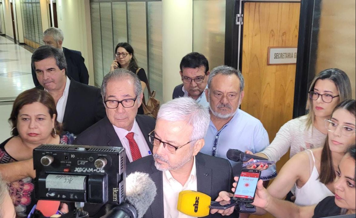 Frente Guasu tweet media