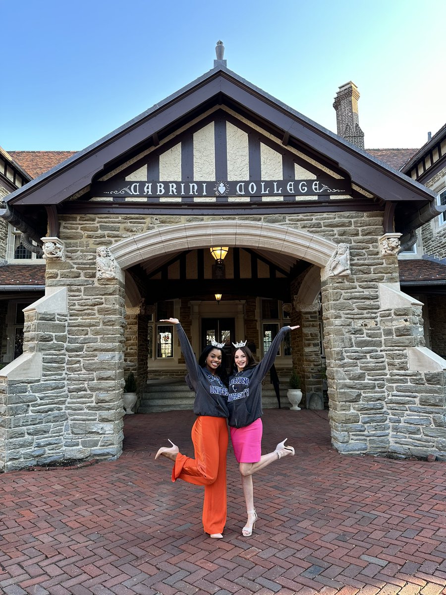 This #ThankfulThursday, I am feeling super grateful for our incredible sponsor @CabriniUniversity! Thank you so much for your support, the full-tuition scholarship, and the awesome hoodies! 💙✨