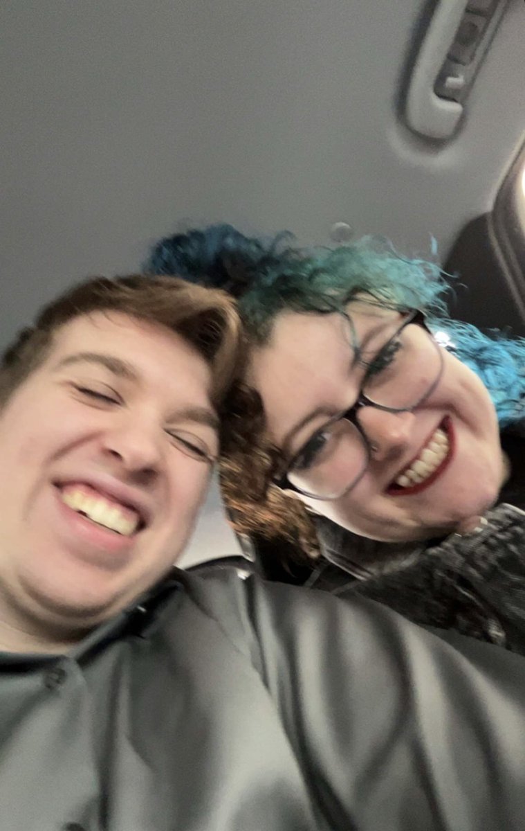 lili531_'s tweet photo. Psa: I really miss my boyfriend and I can’t wait to see him tonight. That is all🥺 https://t.co/HACyq0GRRr