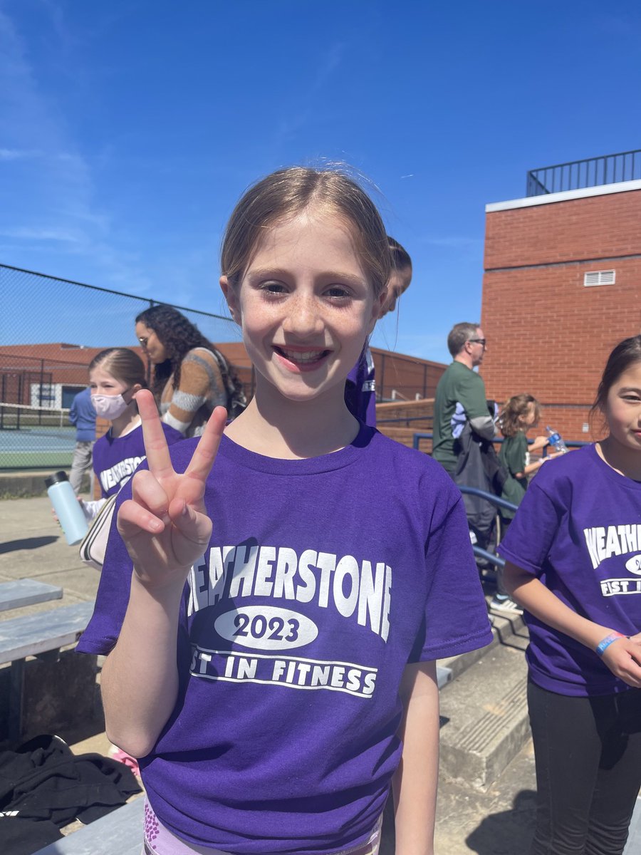 MrRmulford's tweet photo. 2nd Place #100yarddash #FirstinFitness #SheFast https://t.co/7BDcsOxs0H