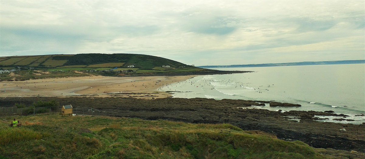 molometer's tweet photo. Why do we use drones? https://t.co/58c8lTvtJn #drones #dronevideo #hiveblogshare #photographylovers #PhotographyIsArt #photography #devon https://t.co/sFUXKWPAil