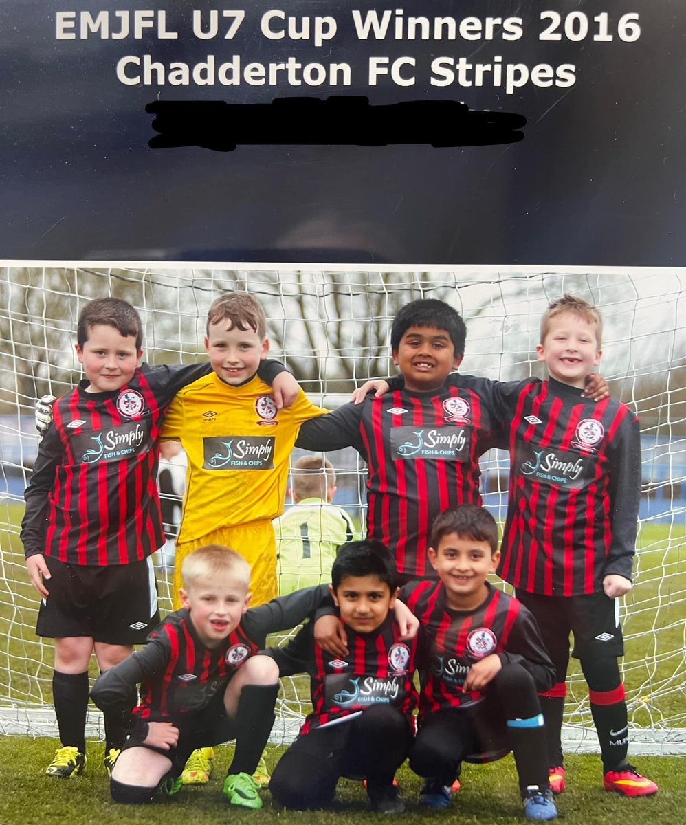 It is with deep sadness that the club were informed of the unexpected and tragic passing of Ibrahim Shahid on Tuesday night/Wednesday morning. 
Ibrahim, who was a member of the U14 Stripes had been with the club since he was 6yrs old and is pictured below (front centre)⚽️💔⚽️#RIP