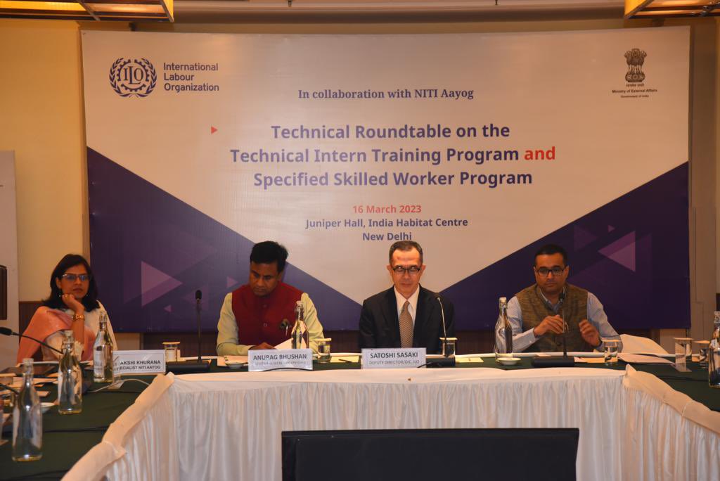 ILONewDelhi's tweet photo. Hosted a Technical Roundtable on the Technical Intern Training Program and the Specified Skilled Worker Program to bring together key stakeholders and deliberate on ways to capitalize on and maximize the benefit of both initiatives

@NITIAayog @MEAIndia https://t.co/N1ZfHp8PVD