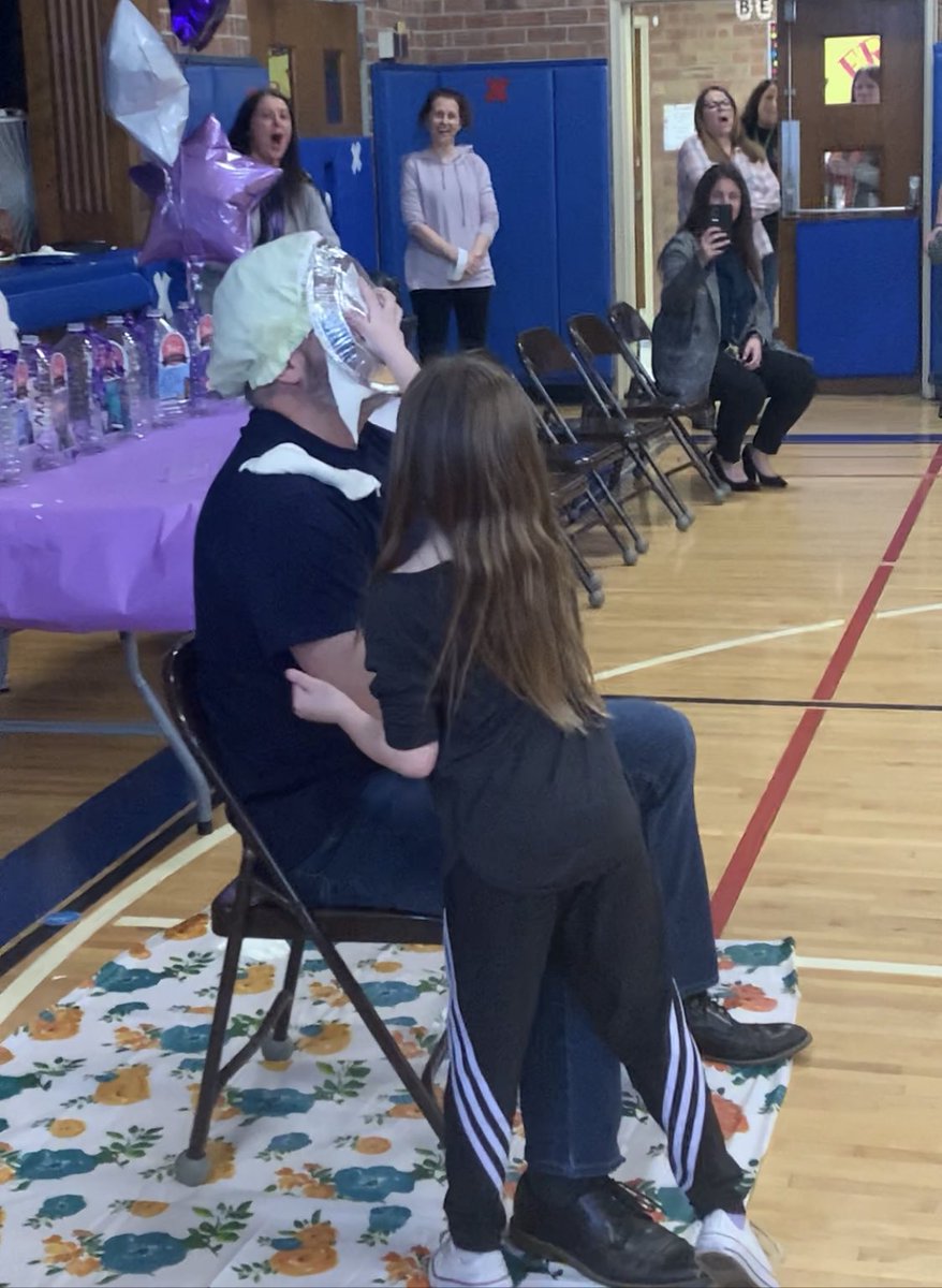 Theresa Rivera tweet media